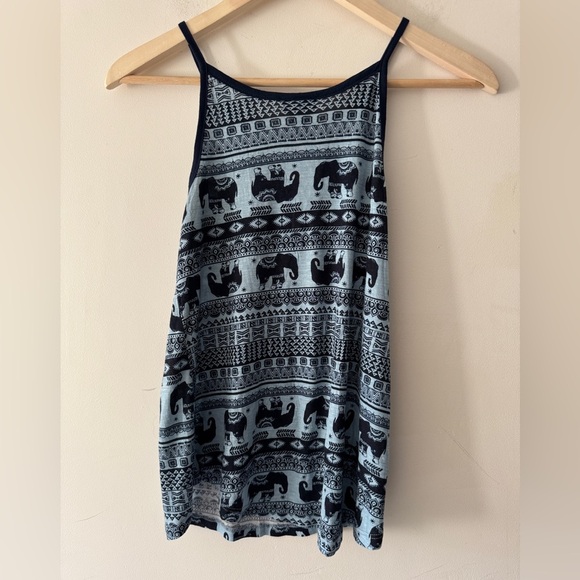 NEW! Rue21 Women's Elephant Geometric Print Spaghetti Strap Tank Top - Picture 2 of 3